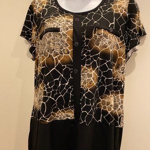 Weather Proof Vintage Style black XL blouse with short sleeves.